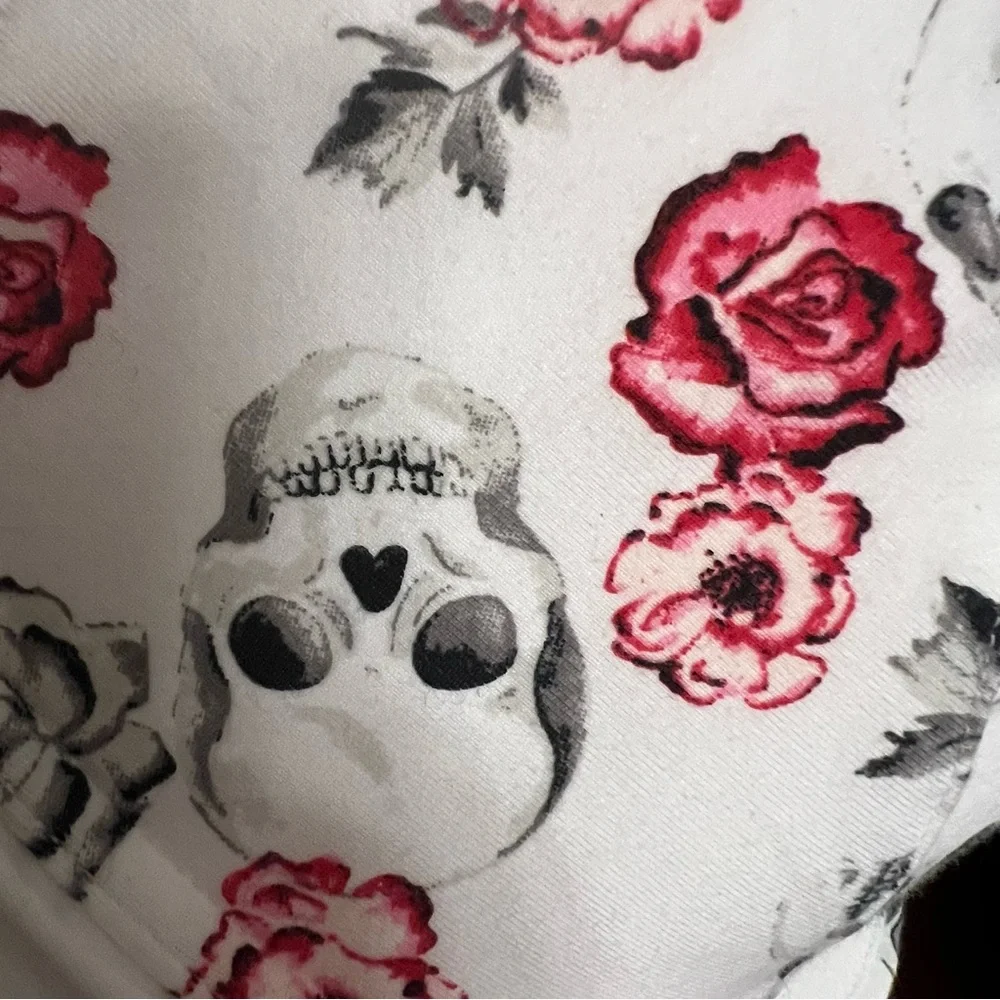 Torrid Curve Body™ white Skull red rose Floral Demi Bra white rockabilly 46DD - Picture 7 of 11